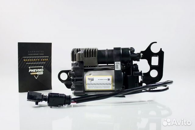 Компрессор пневмоподвески Jeep Grand Cherokee WK2