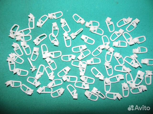 Кронштейны и Крючки для карнизов и штор