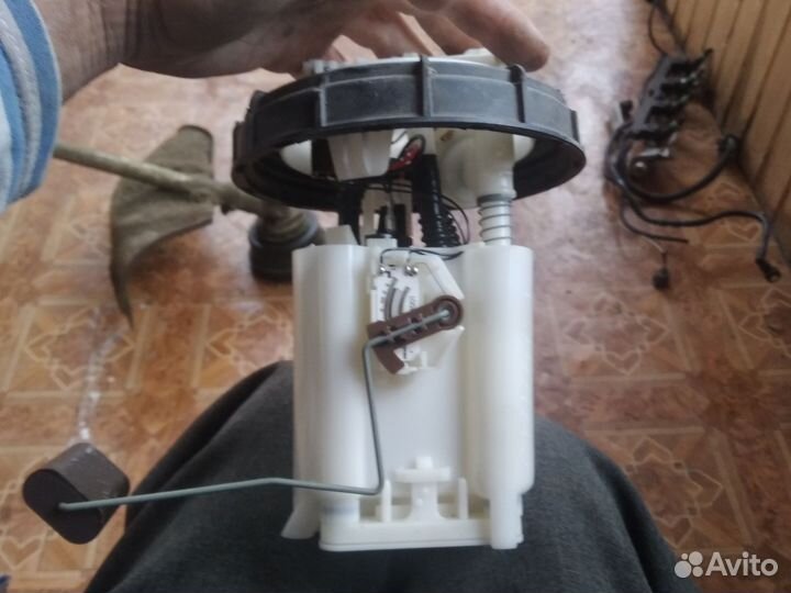 Бензонасос Renault symbol