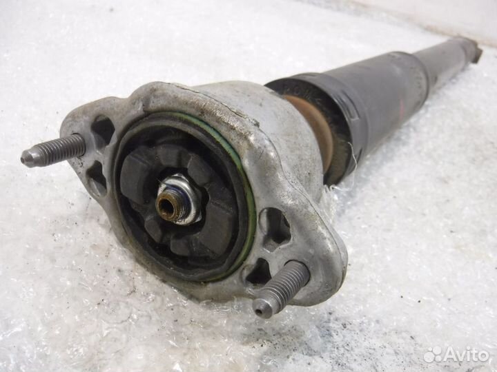 Амортизатор задний