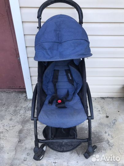 Прогулочная коляска yoya