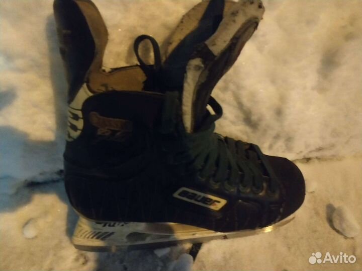 Хоккейные коньки bauer gold classic 42r