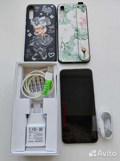 Продам Samsung Galaxy A50