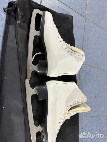 Фигурные коньки Lange Libra