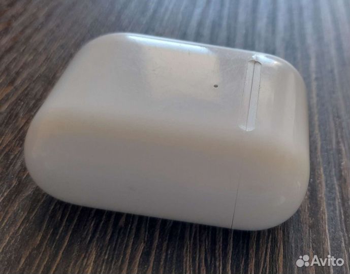 Чехол от Airpods