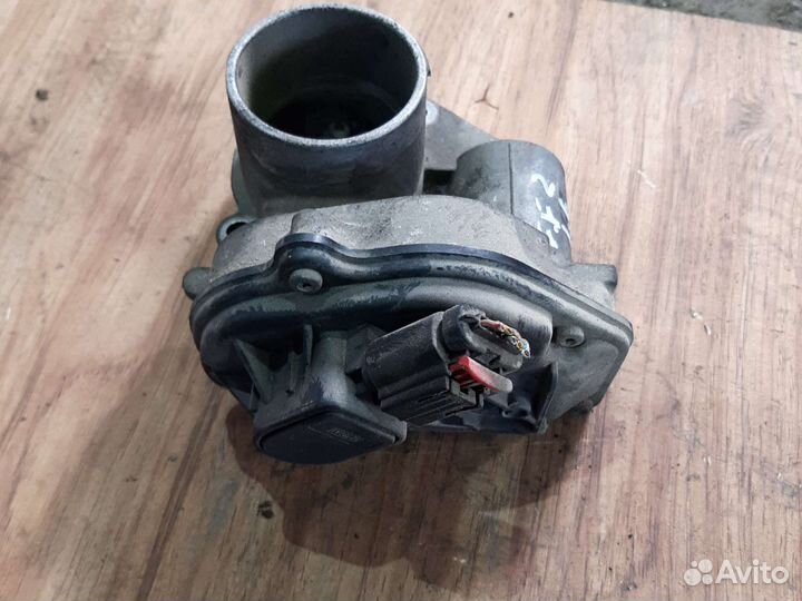 Дроссельная заслонка Ford Focus 2 hwda 1.6i