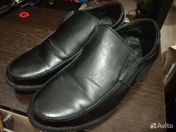 Туфли на мальчика 34-35 размер