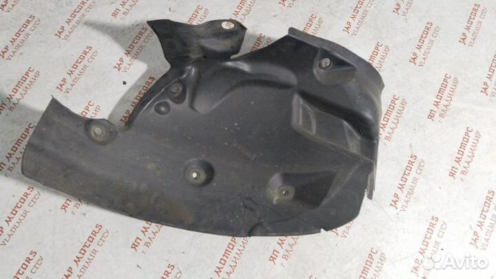 Подкрылок передний правый Renault Megane 3 хэтчбек