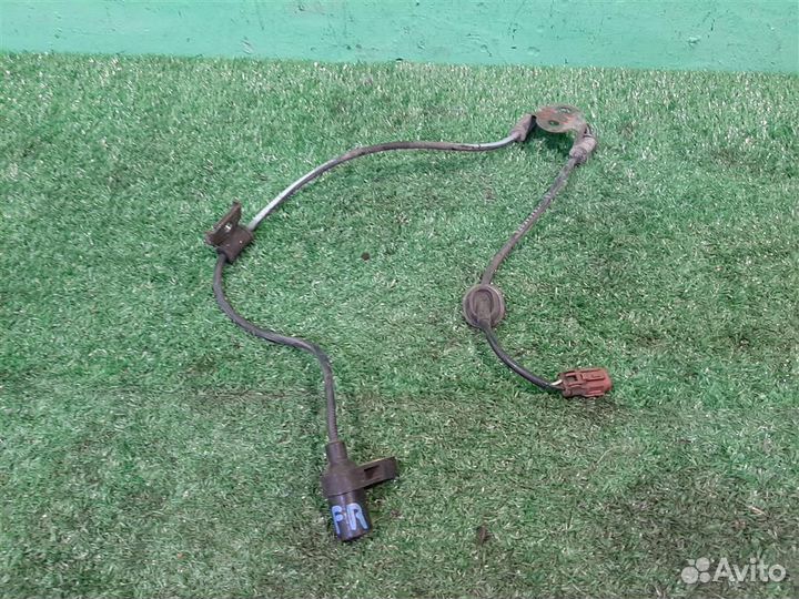 Датчик ABS передний правый Subaru Forester SG/S11