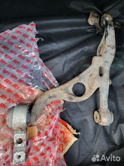 Рычаг передний нижний левый Mazda 6 (gh) 2011