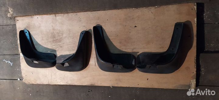 Брызговики рено