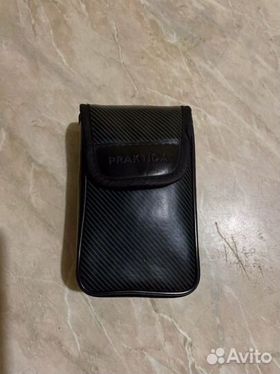 Плёночный фотоаппарат praktika
