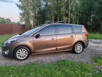 Renault Grand Scenic 1.5 MT, 2010, 226 500 км, с пробегом, цена 1 050 000 руб.