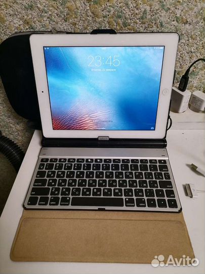 Apple iPad 2 64GB Wi-Fi + 3G