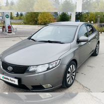 Kia Cerato 2.0 AT, 2010, 247 700 км, с пробегом, цена 950 000 руб.