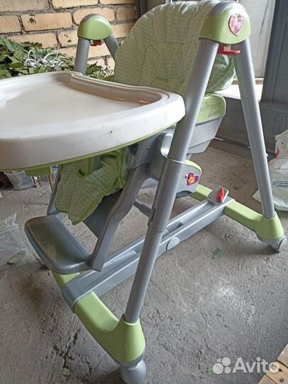 Детский столик для кормления