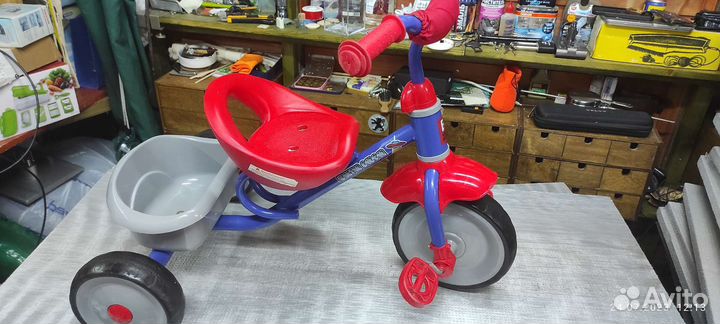 Детский трехколесный велосипед бу