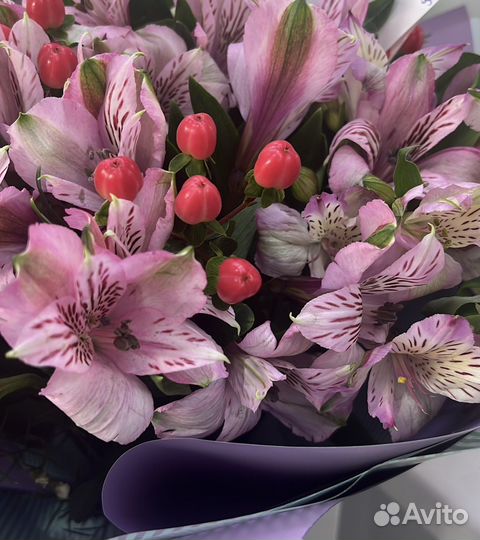 Флорист продавец цветов