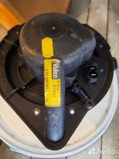 Мотор печки audi A4 (8А1 820 021)