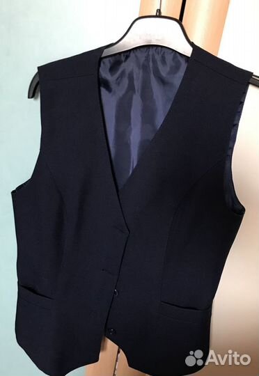 Школьная жилетка