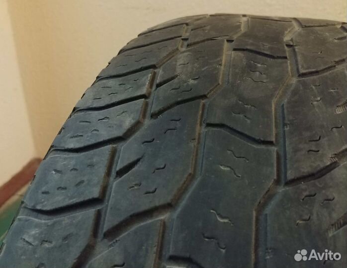 Cooper Discoverer A/T3 235/60 R17 102T