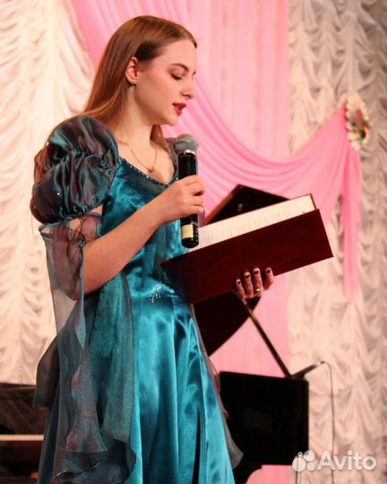 Уроки игры на классической гитаре, укулеле