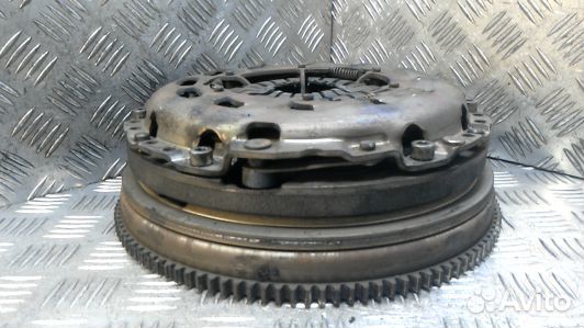 Маховик демпферный бензиновый BMW 3 E46 (89Z20TI01