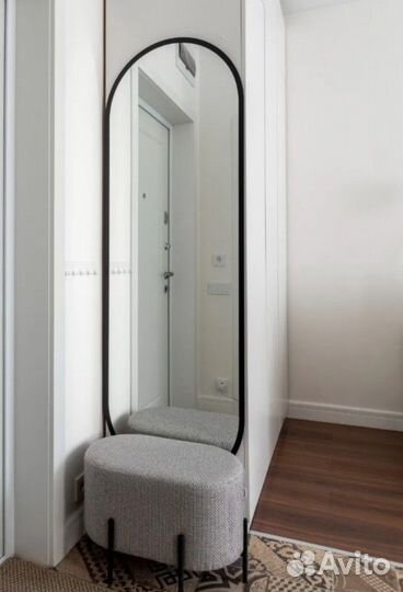 Зеркало капсула, 140х50 см