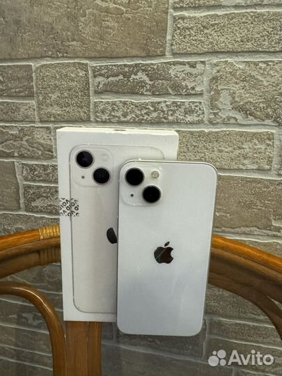 iPhone 13, 256 ГБ