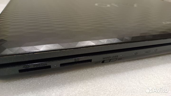 Ноутбук sony vaio PCG-71811V i7