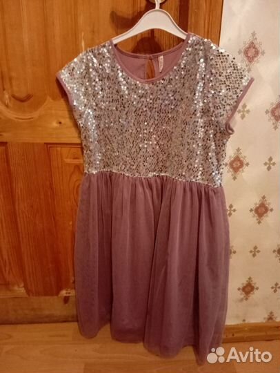 Нарядное платье для девочки