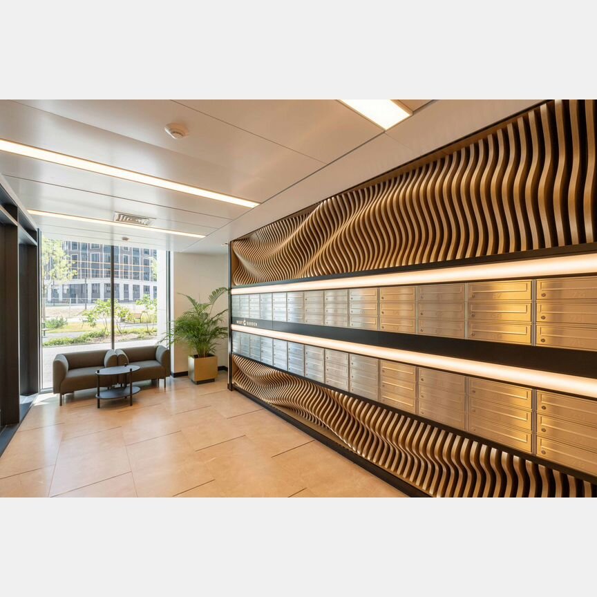 2-к. квартира, 70,2 м², 13/14 эт.