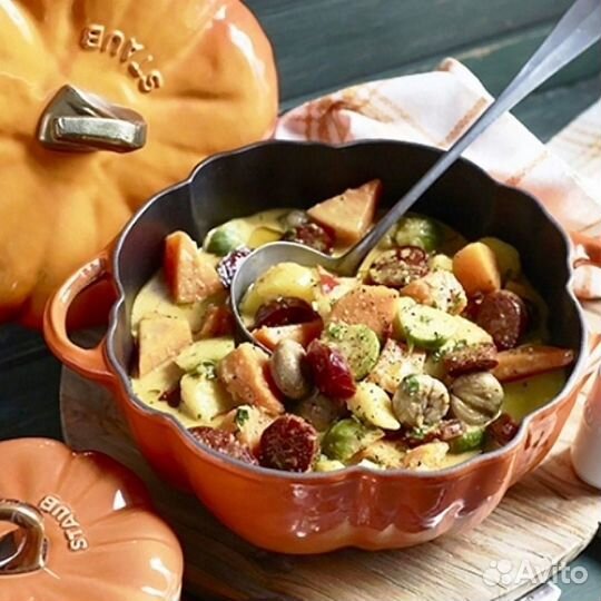 Кастрюля Тыква чугунная staub