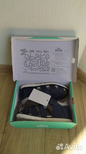 Сандали для мальчика новые, р-р 29