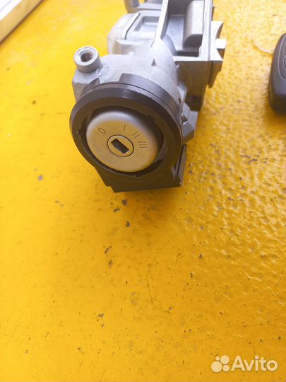 Замок зажигания Форд Фокус 3