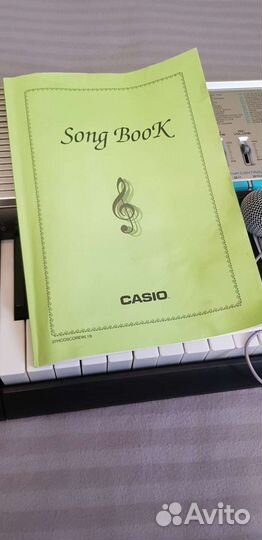 Синтезатор Casio lk-220