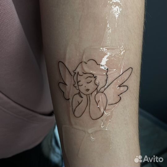 Модель на тату