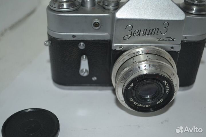 Зеркальный фотоаппарат Зенит 3 №61008130 К.М.З