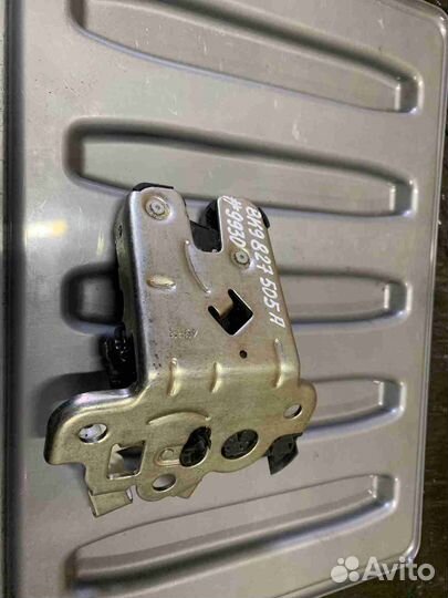 Замок багажника Audi Q3 (8U 2011-2014) 8K9 827 505