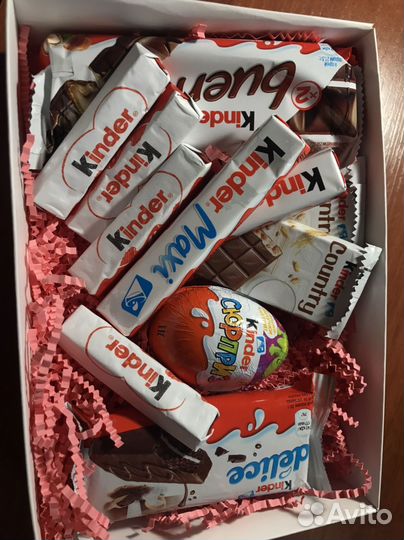 Подарочный набор, бокс kinder 11 сладостей
