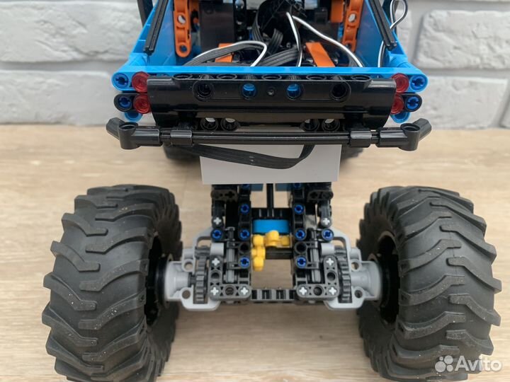 Lego аналог Technic внедорожник CaDa