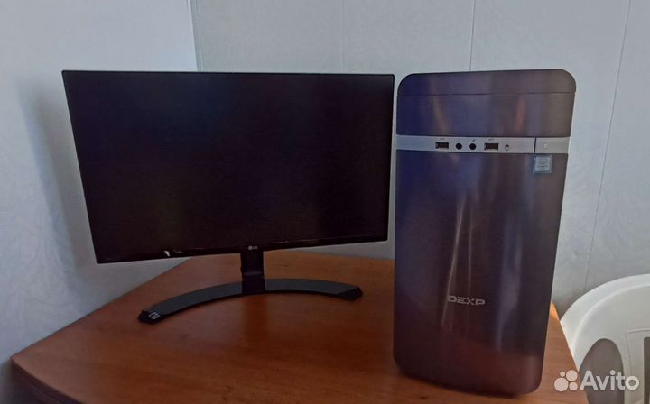 Монитор LG и компьютер для работы и игр