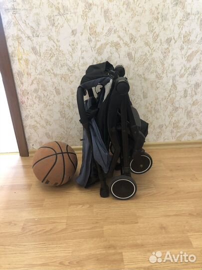 Коляска banyton