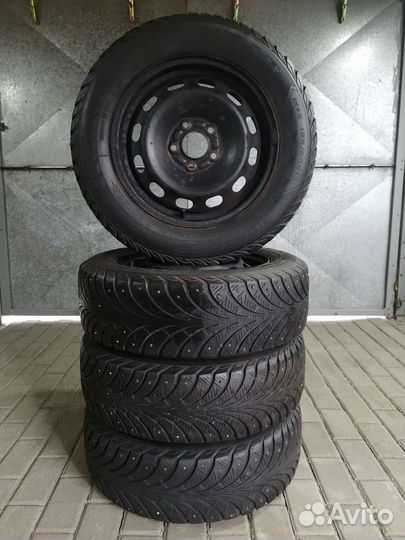 Ford Focus 2 Рестайлинг R15 Зима