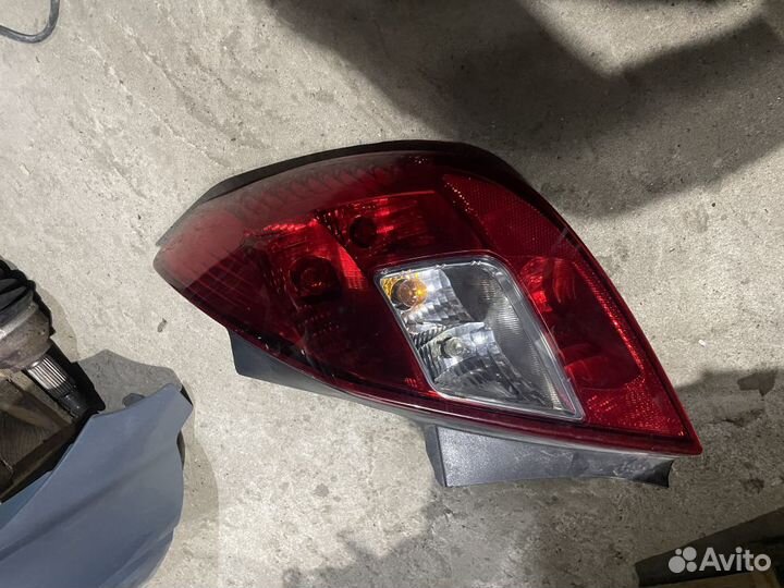 Фонарь задний правый opel corsa D 5d