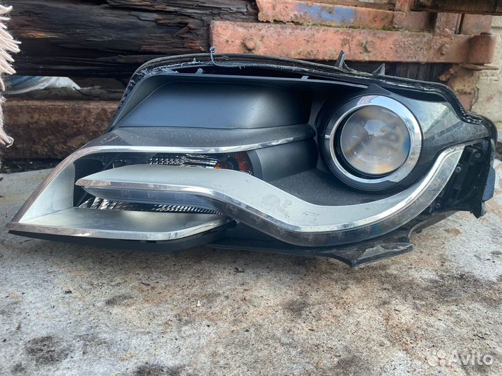 Фара audi a4 b8