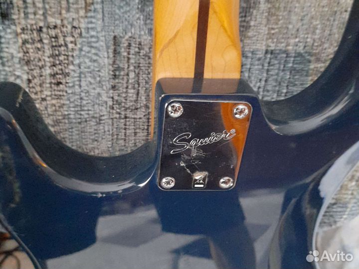 Электрогитара Squier by Fender