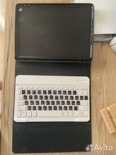 Чехол для iPad 10.2