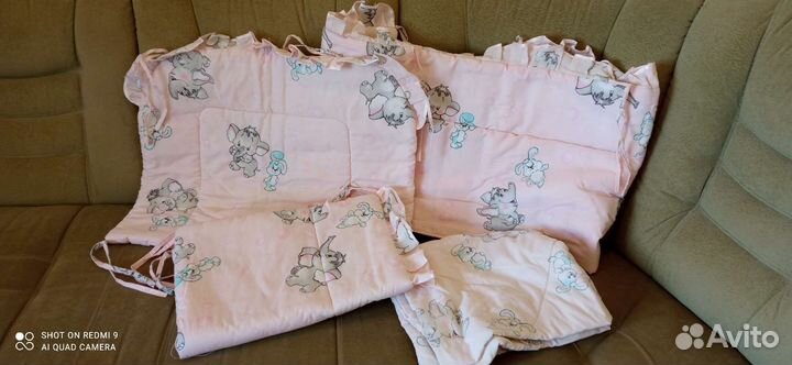 Бортики в детскую кроватку и одеяльце