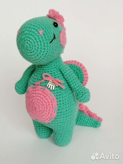 Игрушка вязаная. Дракончик